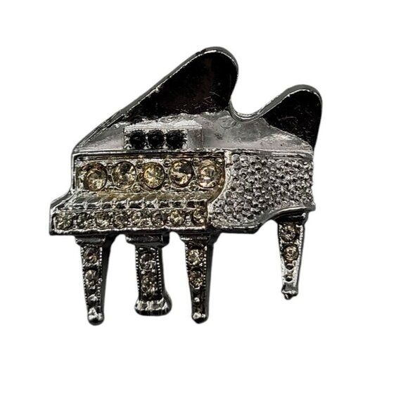 Diamond Look by Kramer Brooch Silver Plate Rhinestone Studded Grand Piano 1960s - Picture 6 of 9
